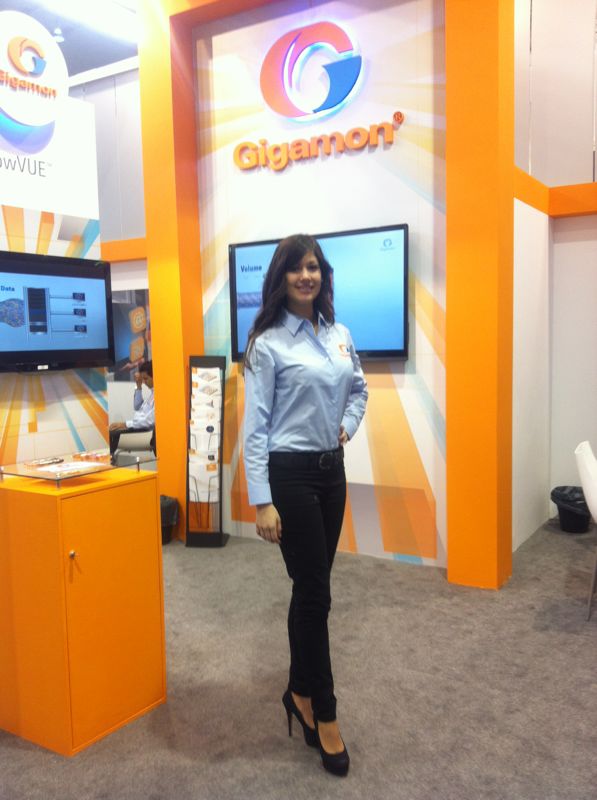 Trade-Show-Booth-Assistant-Mobile-World-Congress-Gigamon-Laura-Posed